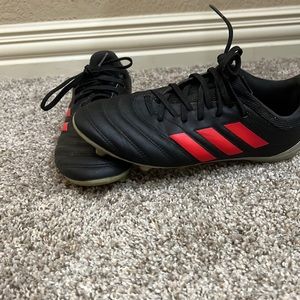 Boys Adidas’s Soccer Cleats 5.5